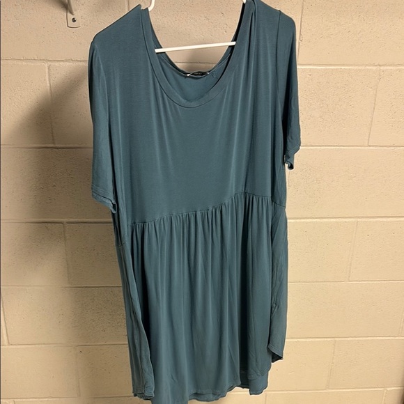 JODIFL Tops - JODIFL Blue Short Sleeve Top. Size 3X